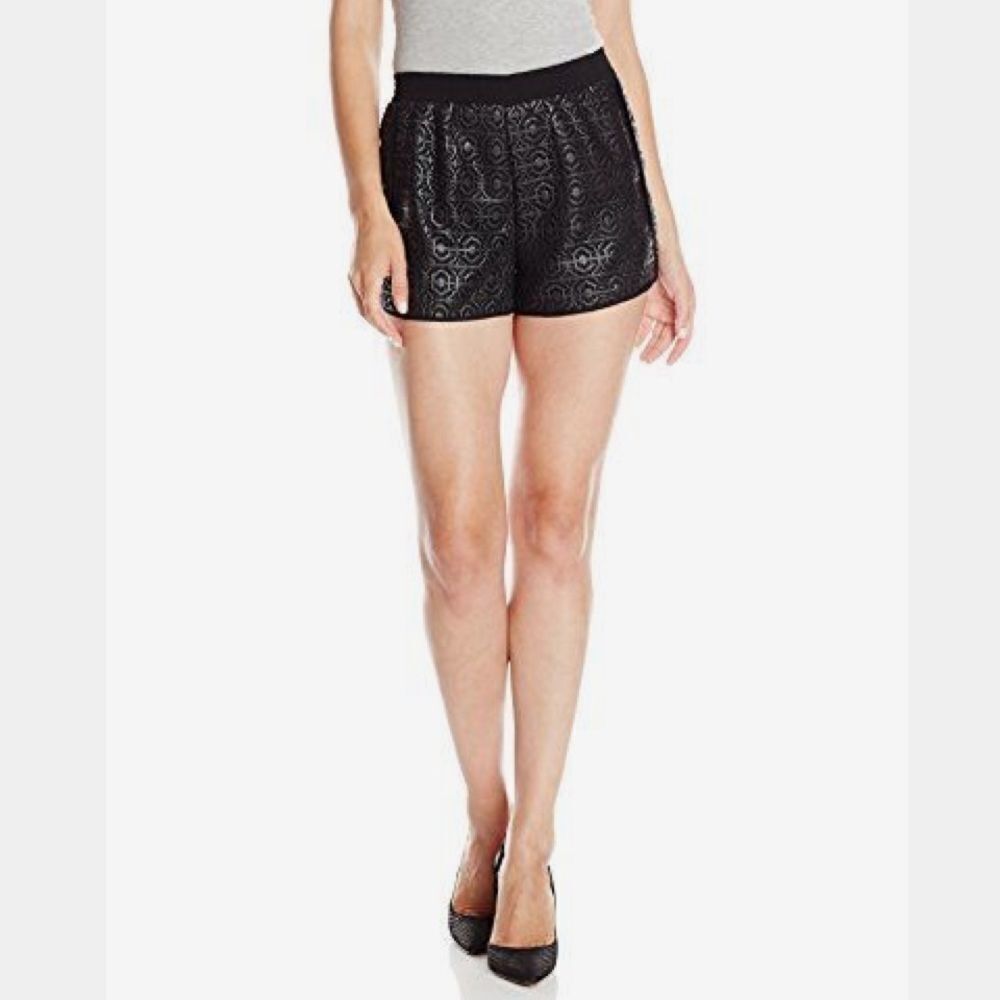 Sam Edelman Coated Black Coated Lace Eyelet Dolphin Stretch Elastic Short XS